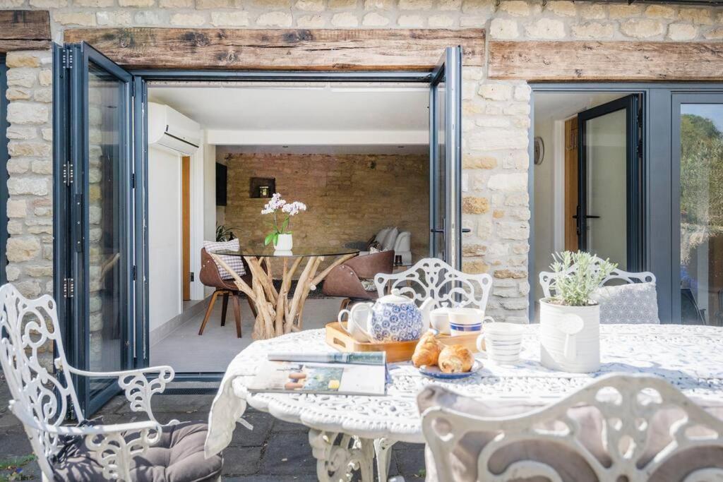 Апартаменты Beautiful One-Bed Countryside Retreat In Бат Экстерьер фото